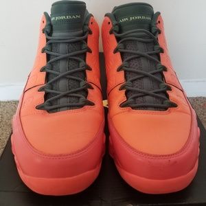 Air Jordan 9 Retro Low Mango Sz 11
